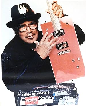 BO DIDDLEY RED GUITAR PHOTO 8'' x 10'' inch Photograph