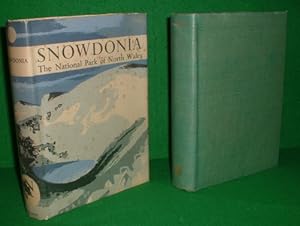 Seller image for SNOWDONIA The National Park of North Wales (NEW NATURALIST No 13 First Edition) for sale by booksonlinebrighton