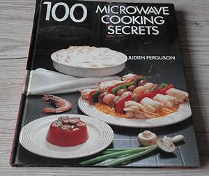 Seller image for 100 Microwave Cooking Secrets for sale by ladybird & more books
