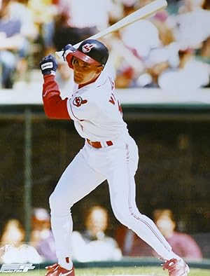 OMAR VIZQUEL CLEVELAND INDIANS PHOTO 8'' x 10'' inch Photograph