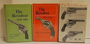 Imagen del vendedor de The Revolver 1818-1865, 1865-1888, 1889-1914 a la venta por Hereward Books