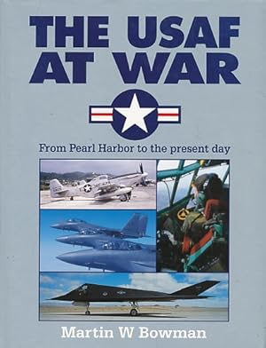 Bild des Verkufers fr The USAF at War zum Verkauf von Barter Books Ltd