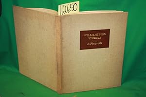 Image du vendeur pour Williamsburg Virginia a Brief Study in Photographs mis en vente par Princeton Antiques Bookshop
