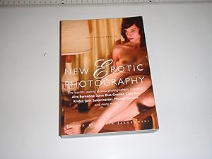 Imagen del vendedor de The Mammoth Book of New Erotic Photography (Mammoth Books) a la venta por Westgate Bookshop