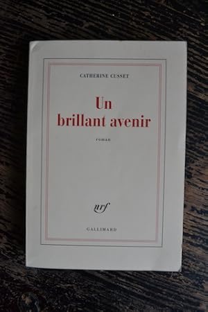 Image du vendeur pour Un brillant avenir mis en vente par Un livre en poche