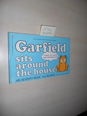 Garfield sits around the house. His Seventh Book.