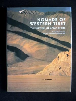 Bild des Verkufers fr Nomads of Western Tibet: The Survival of a Way of Life. zum Verkauf von Verlag + Antiquariat Nikolai Lwenkamp