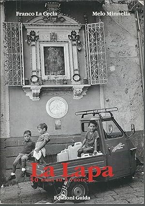 Imagen del vendedor de LA LAPA - 50 ANNI SU TRE RUOTE a la venta por Libreria Rita Vittadello