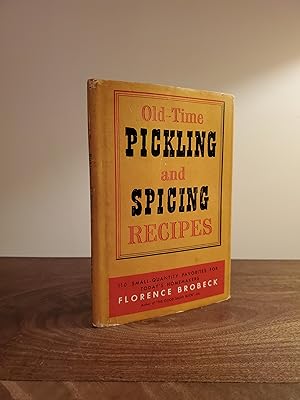 Immagine del venditore per Old-Time Pickling and Spicing Recipes - LRBP venduto da Little River Book Peddlers