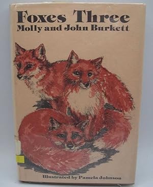 Bild des Verkufers fr Foxes Three zum Verkauf von Easy Chair Books