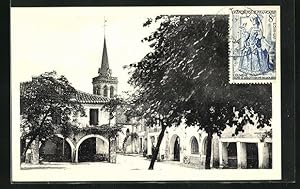 Carte postale St. Justin, Place de Tilleuls, vue sur l'Église
