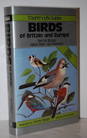 Imagen del vendedor de "Country Life" Guide to Birds of Britain and Europe a la venta por Nugget Box  (PBFA)