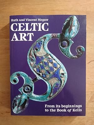 Bild des Verkufers fr Celtic Art - From its beginnings to the Book of Kells zum Verkauf von Antiquariat Birgit Gerl