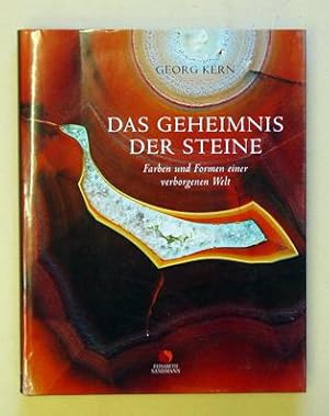 Seller image for Das Geheimnis der Steine. Farben und Formen einer verborgenen Welt. Mit Texten von Andreas Honegger. for sale by antiquariat peter petrej - Bibliopolium AG