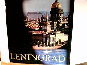 Bild des Verkufers fr Leningrad, Its Monuments and Architectural Complexes. Aurora art Publishers zum Verkauf von Antiquariat Buchhandel Daniel Viertel