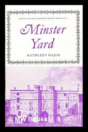Immagine del venditore per Minster Yard venduto da MW Books