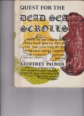 Bild des Verkufers fr Quest For The Dead Sea Scrolls zum Verkauf von Robinson Street Books, IOBA