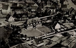 Image du vendeur pour Ansichtskarte / Postkarte Klschhausen Ehringshausen in Hessen, Fliegeraufnahme, Gastwirtschaft - Inh.: Heinrich Kruter mis en vente par akpool GmbH