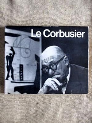 Image du vendeur pour Le Corbusier 1910-65. Text in Franzsisch, Englisch und Deutsch mis en vente par Verlag + Antiquariat Nikolai Lwenkamp