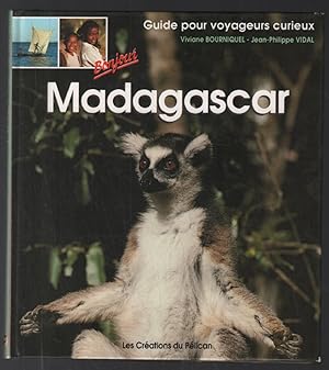 Imagen del vendedor de Bonjour Madagascar - Guide Pour Voyageurs Curieux a la venta por librairie philippe arnaiz