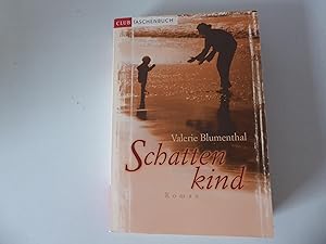 Seller image for Schattenkind. Roman. TB for sale by Deichkieker Bcherkiste