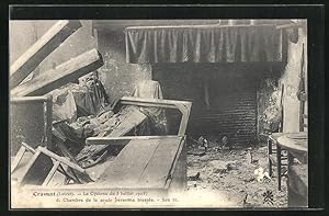Carte postale Cravant, Ruines sur le passage du Cyclone 1905, Zerstörte Innenreichtung eines Zimm...
