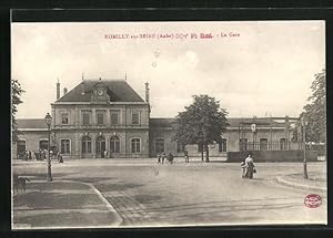 Ansichtskarte Romilly-sur-Seine, La Gare, Vorplatz des Bahnhofs