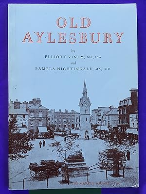 Bild des Verkufers fr Old Aylesbury zum Verkauf von Windmill Books