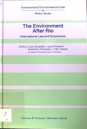 Immagine del venditore per The Environment after RIO:International Law and Economics ; International Environmental Law and Policy Series; venduto da books4less (Versandantiquariat Petra Gros GmbH & Co. KG)