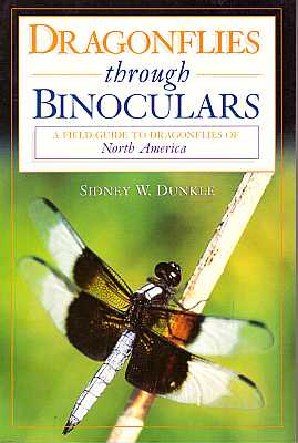 Immagine del venditore per Dragonflies through Binoculars. A Field Guide to Dragonflies of North America venduto da ConchBooks