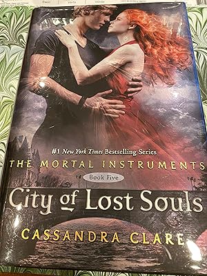 Imagen del vendedor de City of Lost Souls the mortal instruments book 5 a la venta por Happy Heroes