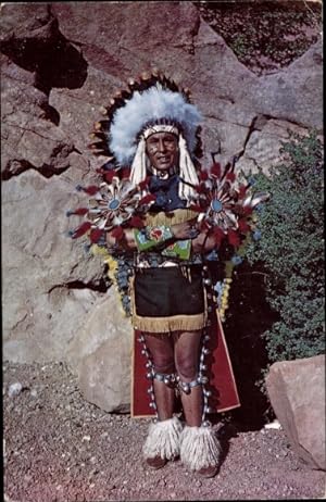 Ansichtskarte / Postkarte North American Indian Chief, Indianer, Häuptling, Federschmuck