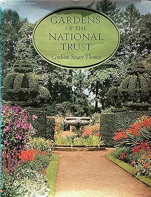 Imagen del vendedor de Gardens of the National Trust a la venta por Acanthophyllum Books