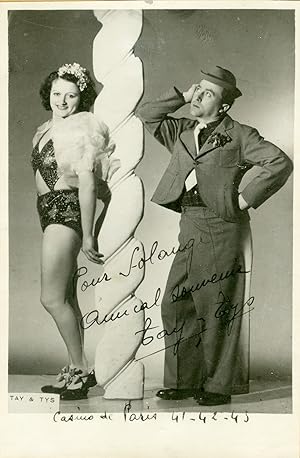 "TAY & TYS au CASINO de PARIS" Photo originale sur carton dédicacée (1943)
