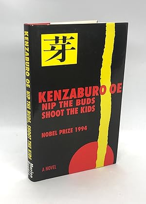 Immagine del venditore per Nip The Buds, Shoot The Kids (First U.K. Edition) venduto da Dan Pope Books