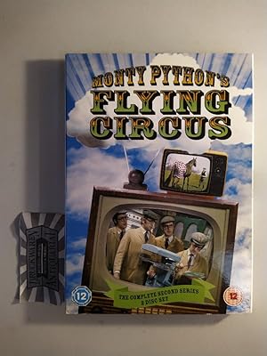 Imagen del vendedor de Monty Python's Flying Circus - The Complete Second Series [2 DVDs] [UK Import]. a la venta por Druckwaren Antiquariat