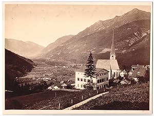 Fotografie Ansicht Bad Gastein, Nikolauskirche mit Schulhaus und Blick zum Ort, Grossformat 27 x ...