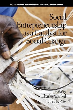 Immagine del venditore per Social Entrepreneurship as a Catalyst for Social Change venduto da moluna