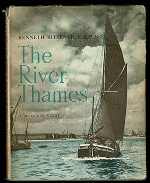 Image du vendeur pour The River Thames: A Pictorial Study mis en vente par Lazy Letters Books