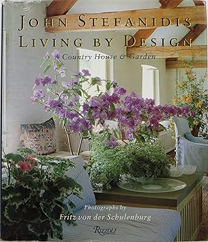 Bild des Verkufers fr Living by Design: Ideas for Interiors & Gardens zum Verkauf von Newbury Books