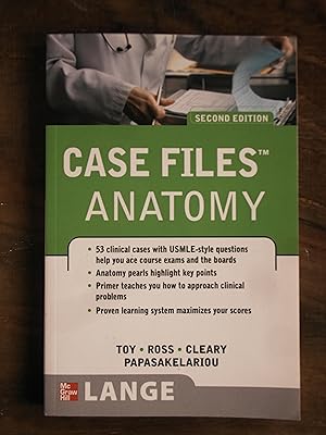 Bild des Verkufers fr Case Files: Anatomy 53 clinical cases with USMLE-style questions help you ace course exams and the board ; Anatomy pearls highlight key points ; Primer teaches you how to approach clinical problems ; Proven learning system maximizes your scores zum Verkauf von Buchhandlung Neues Leben