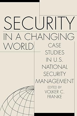 Seller image for Security in a Changing World for sale by moluna