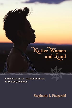 Bild des Verkufers fr Native Women and Land zum Verkauf von moluna