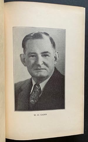 Image du vendeur pour How to Make Profits Trading in Commodities: A Study of the Commodity Market--With Charts and Rules for Successful Trading and Investing mis en vente par APPLEDORE BOOKS, ABAA