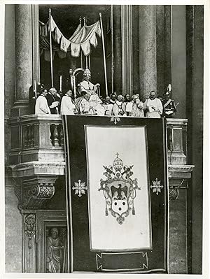 "LE VRAI VISAGE DU VATICAN (JUBILAEUM)" Réalisé par le Comité central de l'Année Sainte et la par...