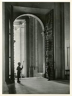 "LE VRAI VISAGE DU VATICAN (JUBILAEUM)" Réalisé par le Comité central de l'Année Sainte et la par...