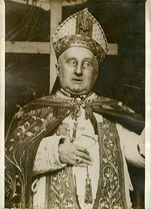 "Mgr CHESNELONG Archevêque de Sens 1931" Photo de presse originale G. DEVRED / Agce ROL Paris (1931)