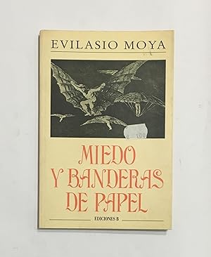 Imagen del vendedor de Miedo y banderas de papel. a la venta por ARREBATO LIBROS