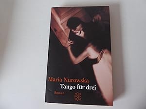 Imagen del vendedor de Tango fr drei. Roman. TB a la venta por Deichkieker Bcherkiste