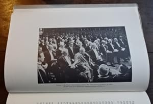 Kobenhavns Universitets Promotionsfest den 10 Oktober 1950 for Englands premierminister under den...